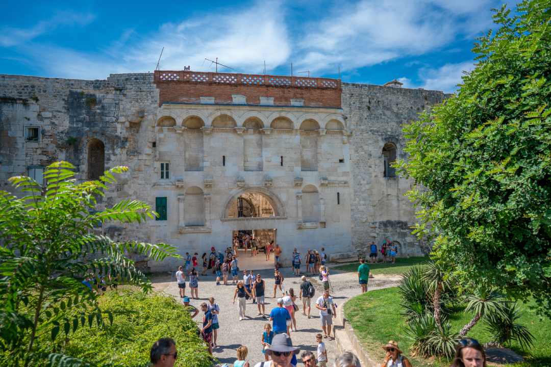 porta aurea diocletians palace split